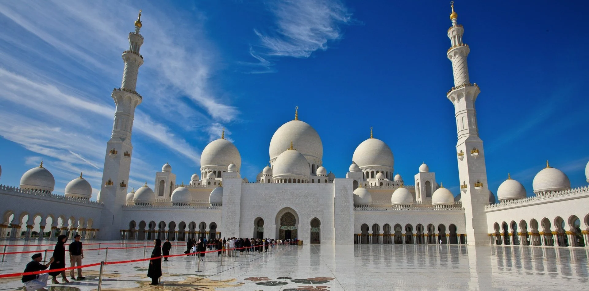 Abu Dhabi City Tour - Sheikh Zayed Mosque